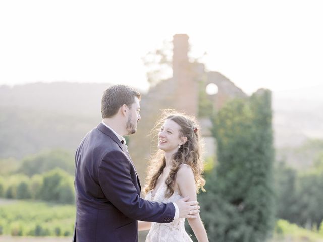 Le mariage de Marc et Marine à Légny, Rhône 1