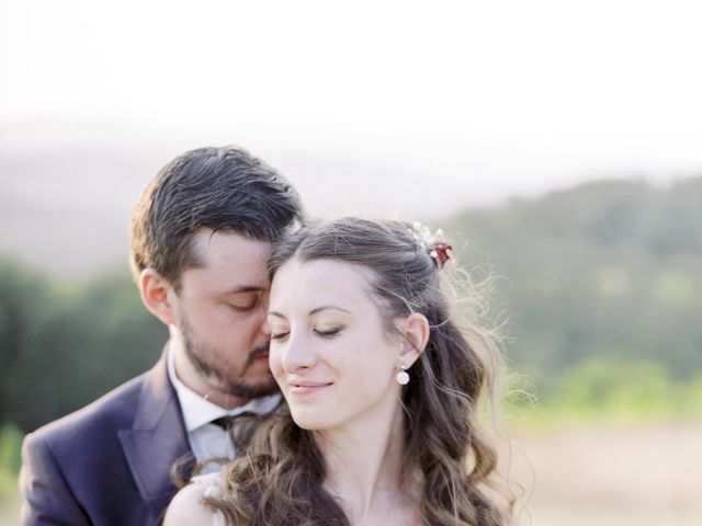 Le mariage de Marc et Marine à Légny, Rhône 39