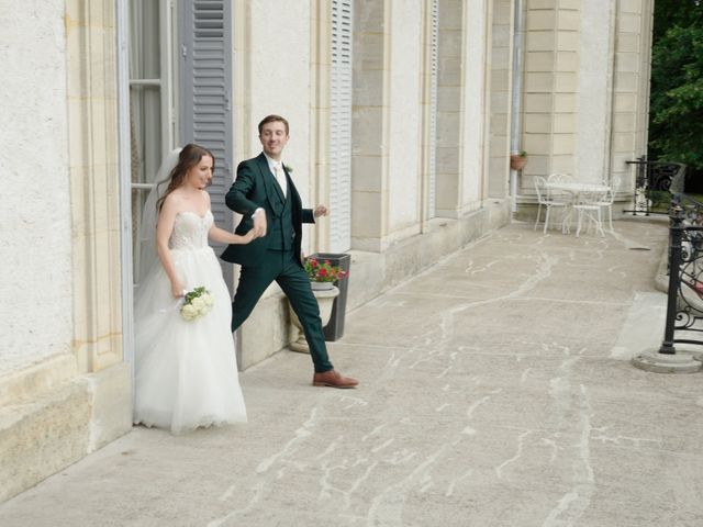 Le mariage de Léo-Paul et Caroline à Santeny, Val-de-Marne 15