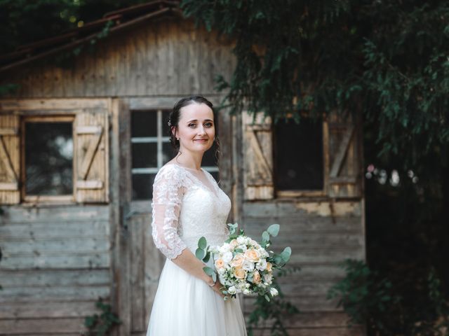 Le mariage de Nicolas et Séverine à Savigny, Rhône 44