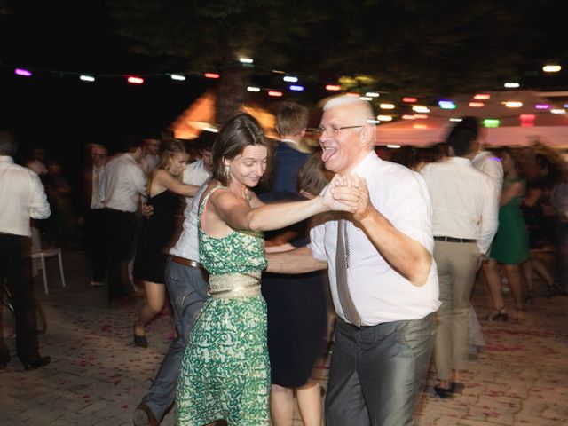 Le mariage de Martin et Camille à Labroquère, Haute-Garonne 37