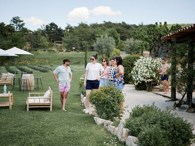 Le mariage de Alexandre et Charlotte à Oppedette, Alpes-de-Haute-Provence 16