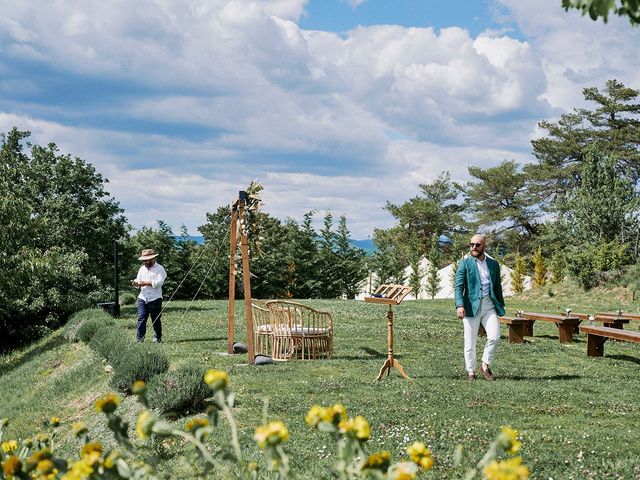 Le mariage de Alexandre et Charlotte à Oppedette, Alpes-de-Haute-Provence 127