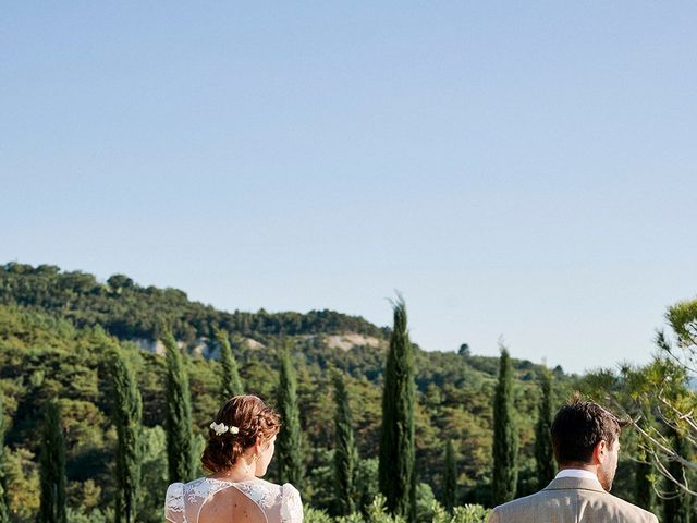 Le mariage de Alexandre et Charlotte à Oppedette, Alpes-de-Haute-Provence 240