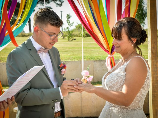 Le mariage de Quentin et Emilie à Saint-Front-de-Pradoux, Dordogne 31