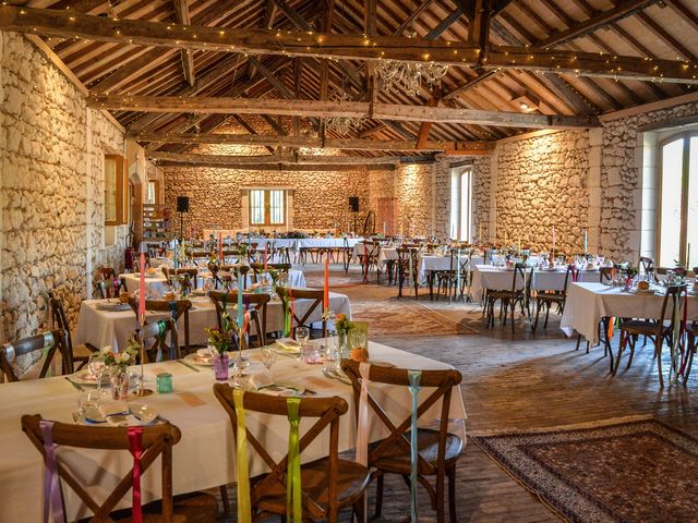 Le mariage de Quentin et Emilie à Saint-Front-de-Pradoux, Dordogne 39