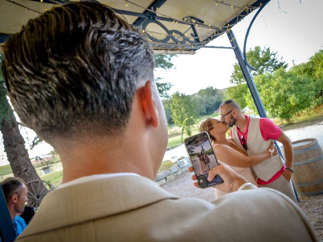 Le mariage de Quentin et Emilie à Saint-Front-de-Pradoux, Dordogne 50