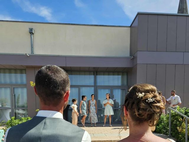Le mariage de Greg  et Mélanie à Bourgon, Mayenne 4