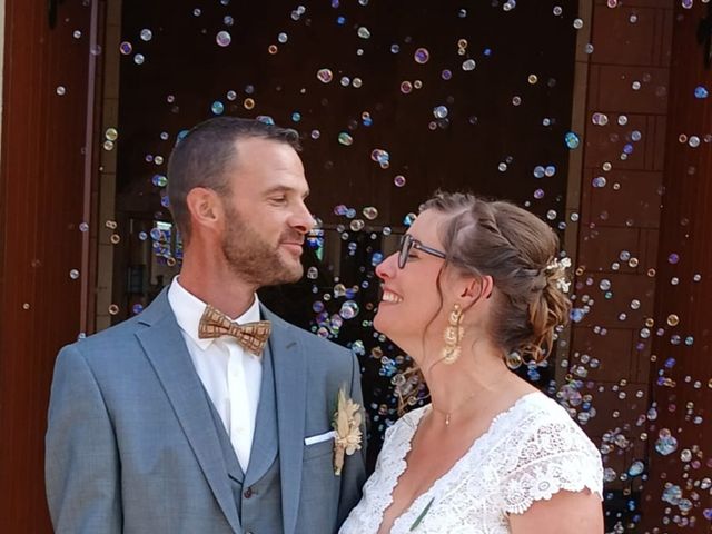 Le mariage de Greg  et Mélanie à Bourgon, Mayenne 5