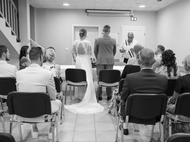 Le mariage de Jonathan et Jade à Niderviller, Moselle 32