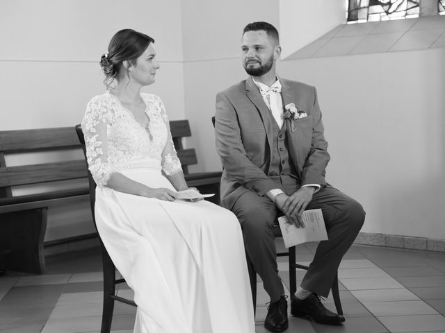 Le mariage de Jonathan et Jade à Niderviller, Moselle 42