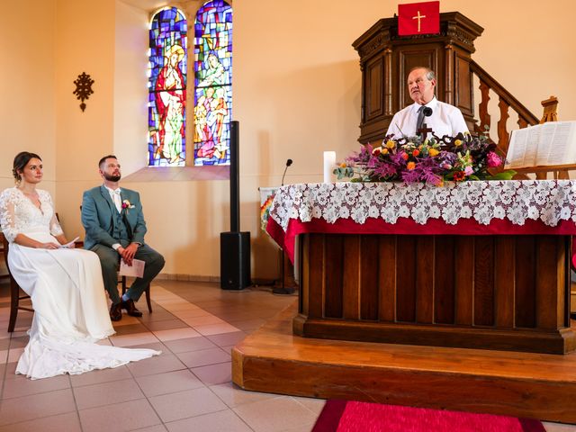 Le mariage de Jonathan et Jade à Niderviller, Moselle 44