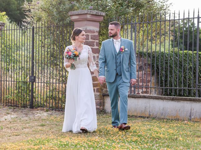 Le mariage de Jonathan et Jade à Niderviller, Moselle 90