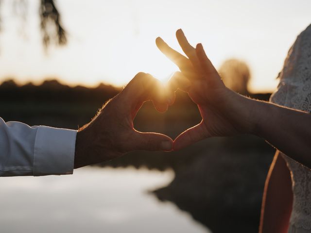 Le mariage de Greg  et Mélanie à Bourgon, Mayenne 2