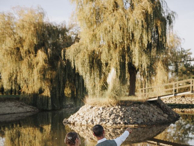 Le mariage de Greg  et Mélanie à Bourgon, Mayenne 15