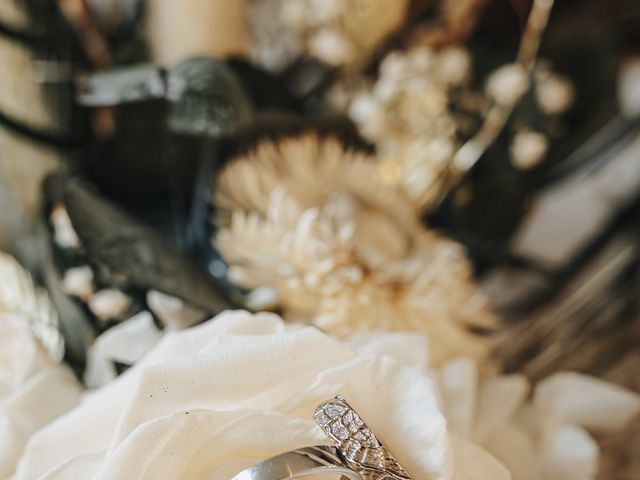 Le mariage de Greg  et Mélanie à Bourgon, Mayenne 30
