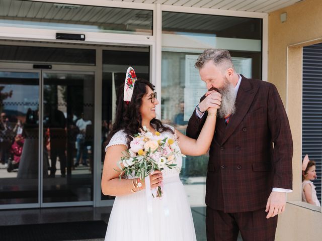 Le mariage de Jean et Virginie à Charnay, Rhône 23