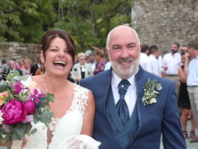 Le mariage de Nadia et Thierry à Theix, Morbihan 15