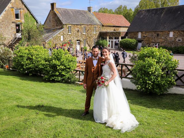 Le mariage de Baptiste et Chloé à Ouffières, Calvados 73