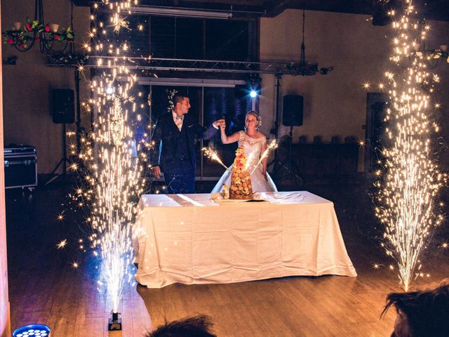 Le mariage de Huseyin et Alice à Saint-Maur, Indre 415