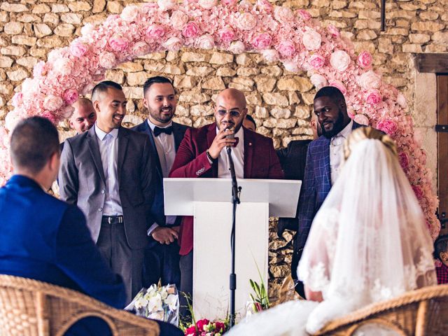 Le mariage de Huseyin et Alice à Saint-Maur, Indre 674