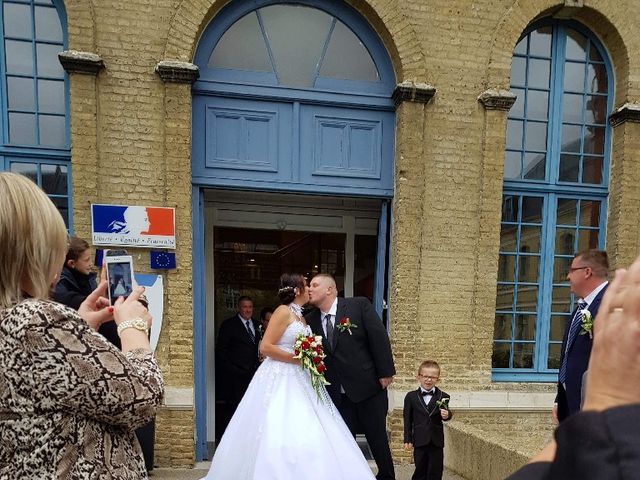 Le mariage de Alison et Christopher à Saint-Omer, Pas-de-Calais 10