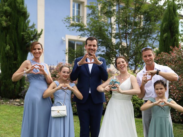 Le mariage de David et Sabrina à Artas, Isère 20