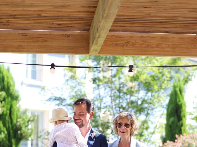 Le mariage de David et Sabrina à Artas, Isère 24
