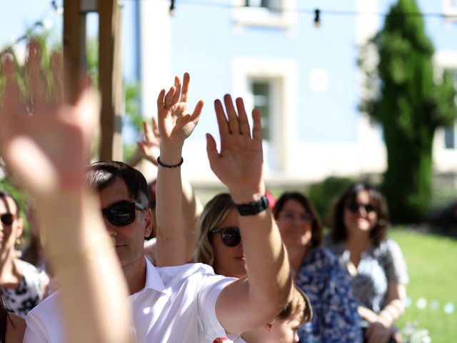 Le mariage de David et Sabrina à Artas, Isère 28