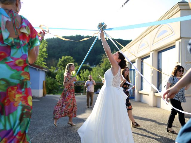 Le mariage de David et Sabrina à Artas, Isère 37