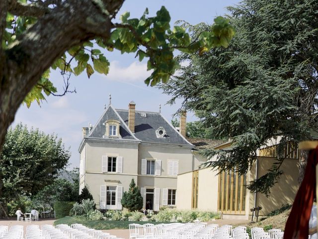 Le mariage de Thomas et Elodie à Beaujeu, Rhône 20
