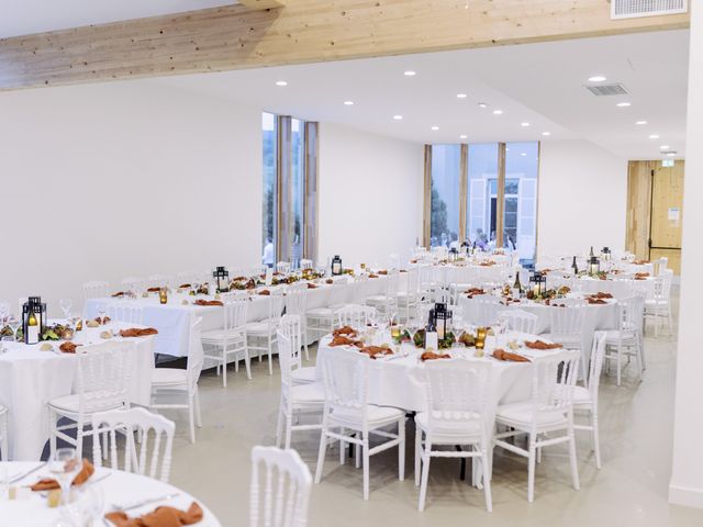 Le mariage de Thomas et Elodie à Beaujeu, Rhône 37