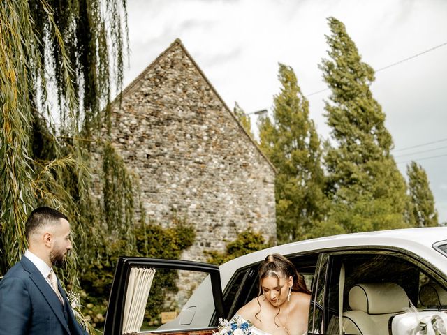 Le mariage de Damien et Kassy à Lommoye, Yvelines 24