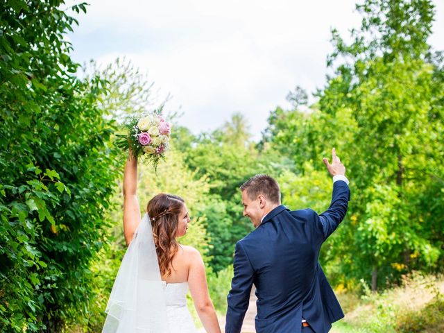 Le mariage de Julien et Flora à Jungholtz, Haut Rhin 28