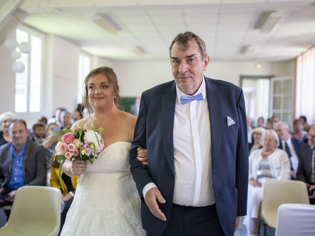 Le mariage de Marion et Anne Sophie à Le Gué-de-Longroi, Eure-et-Loir 5