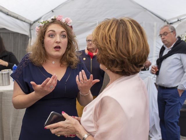 Le mariage de Marion et Anne Sophie à Le Gué-de-Longroi, Eure-et-Loir 25