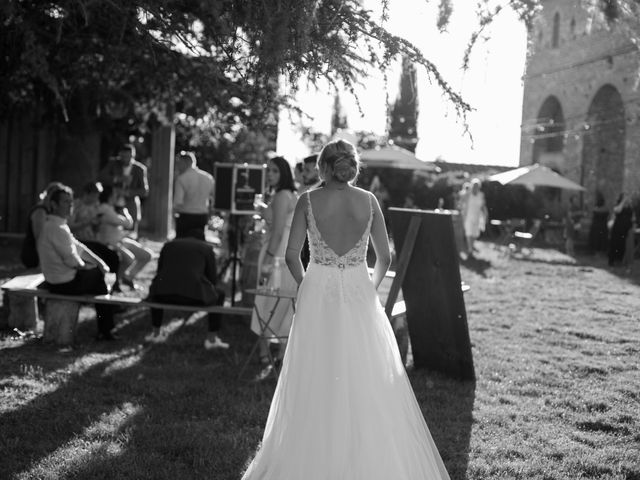 Le mariage de Baptiste et Jen à Cintegabelle, Haute-Garonne 7