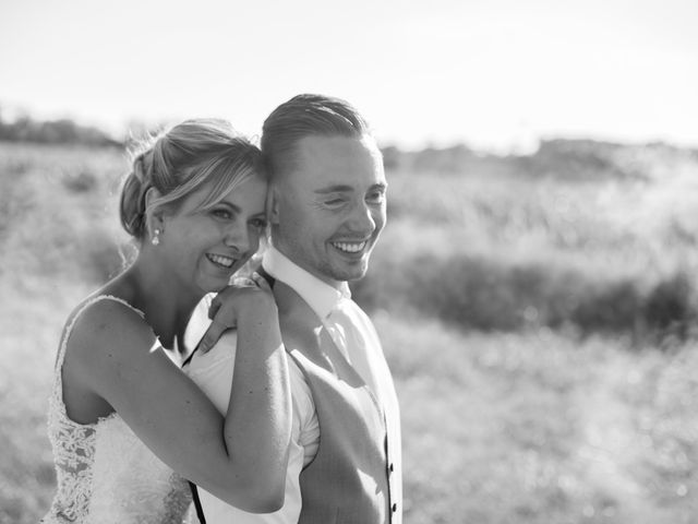 Le mariage de Baptiste et Jen à Cintegabelle, Haute-Garonne 24