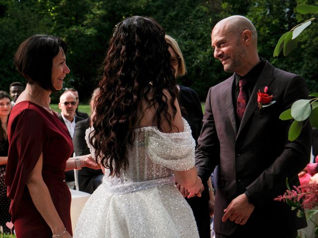 Le mariage de Michaël et Andra à Divonne-les-Bains, Ain 15