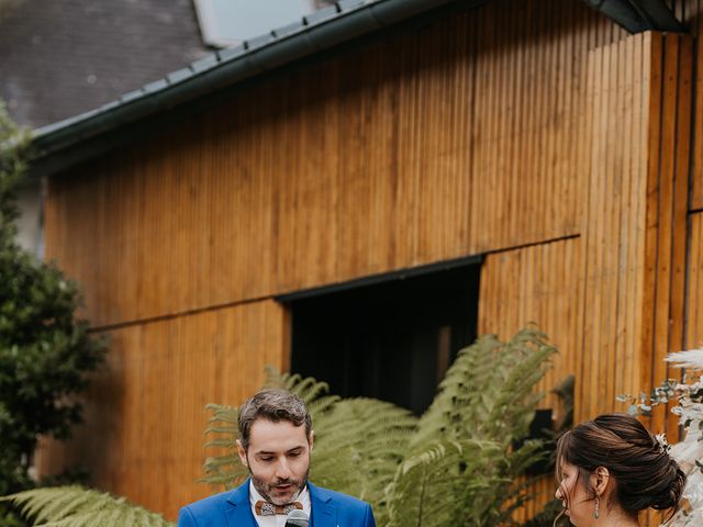 Le mariage de Romain et Vanessa à Landerneau, Finistère 17