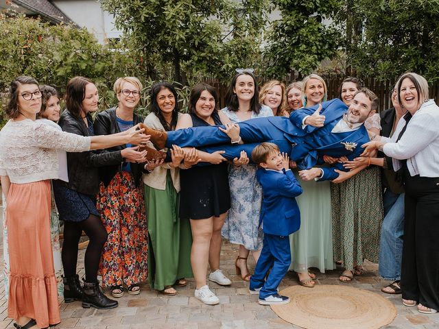 Le mariage de Romain et Vanessa à Landerneau, Finistère 27