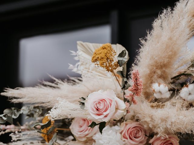 Le mariage de Romain et Vanessa à Landerneau, Finistère 33