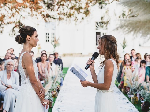 Le mariage de Ornella et Charlotte à Bordeaux, Gironde 34