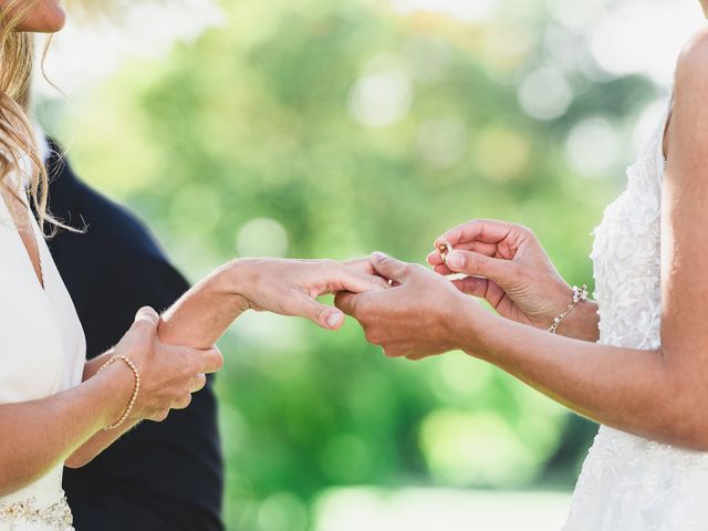 Le mariage de Ornella et Charlotte à Bordeaux, Gironde 41