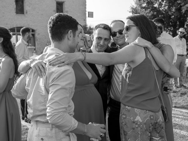 Le mariage de Paul-Emile et Eva à Clavette, Charente Maritime 6