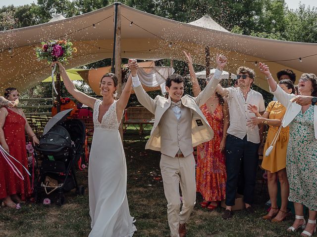 Le mariage de Paul-Emile et Eva à Clavette, Charente Maritime 12