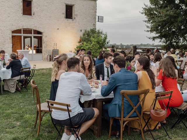 Le mariage de Paul-Emile et Eva à Clavette, Charente Maritime 40