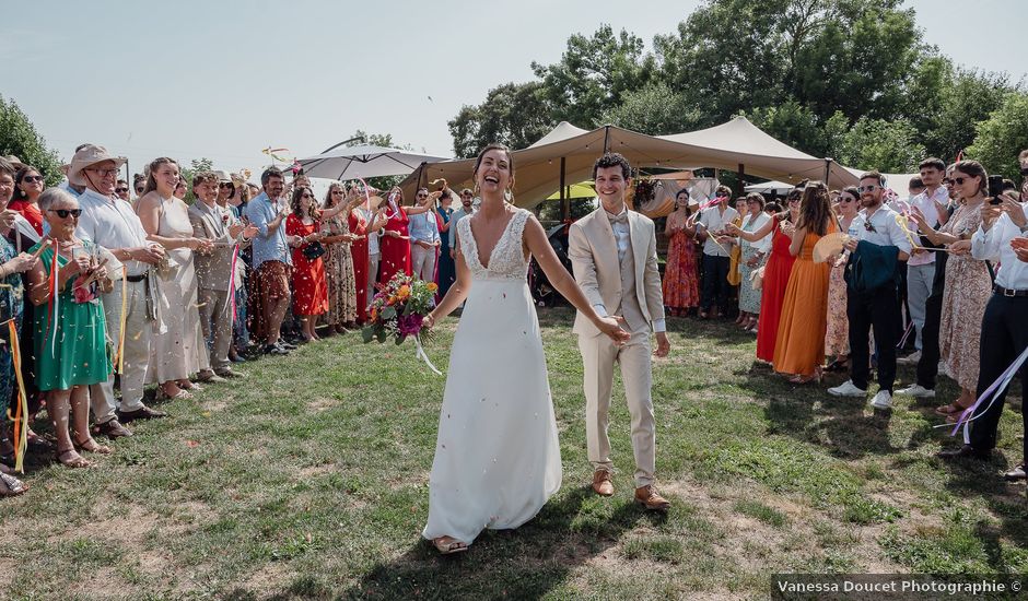 Le mariage de Paul-Emile et Eva à Clavette, Charente Maritime