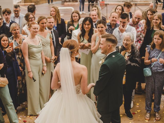 Le mariage de Yanne et Tom à Marseille, Bouches-du-Rhône 30