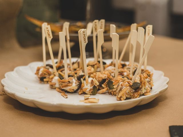 Le mariage de Yanne et Tom à Marseille, Bouches-du-Rhône 54